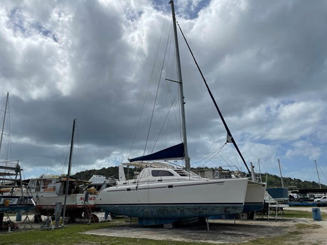 2000 MOORINGS 3800 main photo
