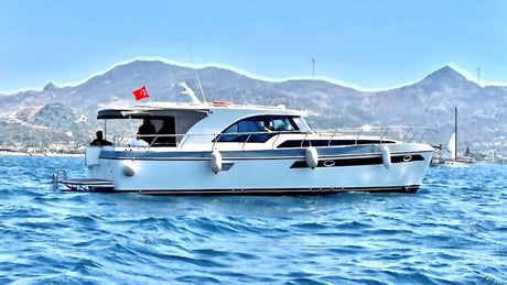 12 M CUSTOM MADE MOTOR YACHT main photo