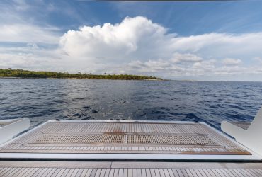 O'LION aft swimming platform
